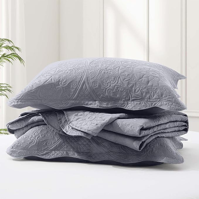 IR Imperial Rooms 10 Pack Queen Quilt Bedding Set (90" x 96") - Bulk Wholesale for Hotels, Guest Bedroom & Airbnbs - Lightweight Microfiber Reversible Floral Embossed Quilts Bedspreads (Silver)