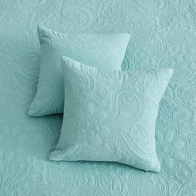 Oversized King Bedspread 138x122 Extra Wide, Ultrasonic Lightweight Bedding Cover, Paisley Pattern, Reversible, 5 Piece, 100% Microfiber, California/Alaskan King, Seaglass
