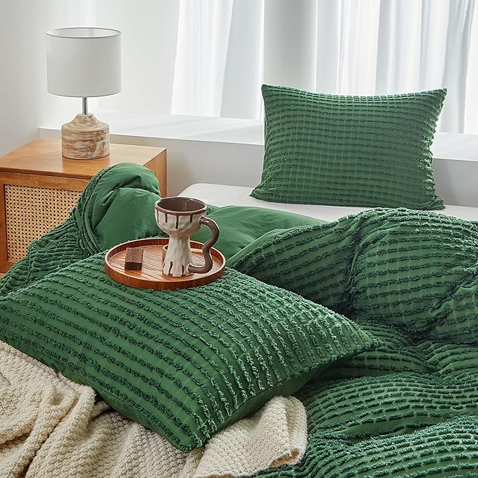 WARMDERN Boho Duvet Cover Set King Size,Forest Green Striped Duvet Cover Microfiber Bedding Set,3PCS Ultra Soft Breathable Lightweight Tuft Texture Duvet Covers with Zipper Closure(Forest Green,King)