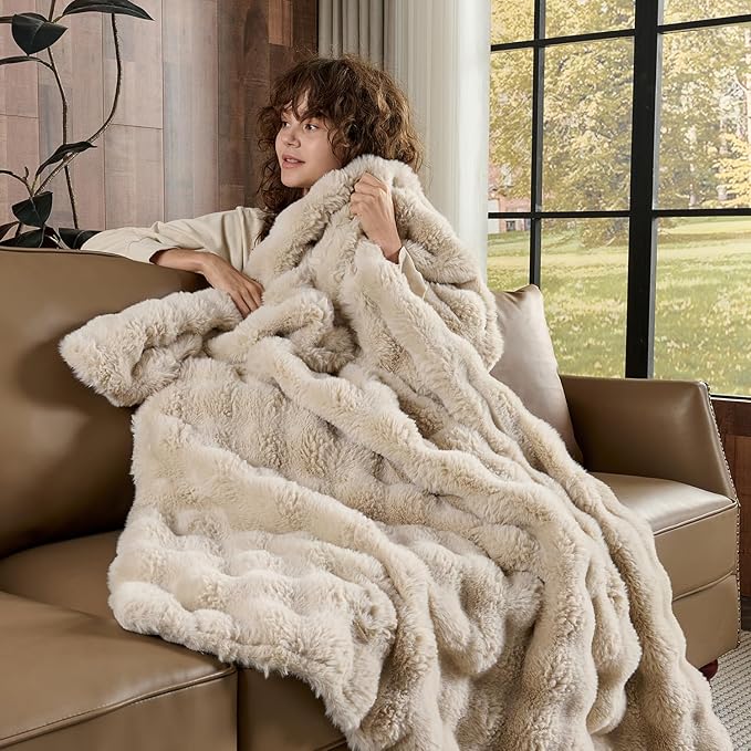 Lotus Karen Faux Fur Throw Blanket Linen - 800 GSM Bubble Rabbit Fluff Blanket for Couch Bed Sofa,Softest Fluffy Fuzzy Cozy Blanket,Thick Furry Plush Shaggy Warm Blankets for Women,50x60 Inches