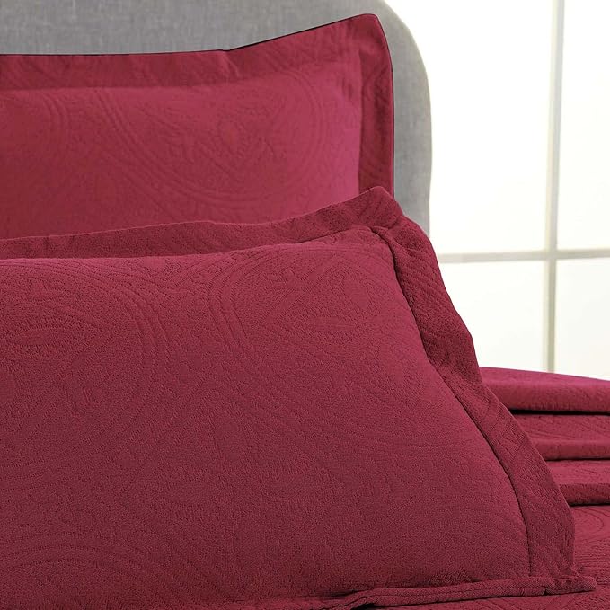 Superior 2 Piece Celtic Circles Cotton Bedspread Set, Decorative Bed Spread, Home Bed Decor, 1 Pillow Sham, Medium Weight Blanket, Matelasse Coverlet Bedding, Wedding Ring Design, Full, Burgundy