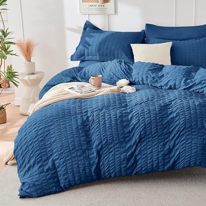HYMOKEGE Teal Duvet Cover Queen Size, Ultra Soft 3-Piece Seersucker Duvet Cover Set with Zipper Closure, Soft Brushed Microfiber Bedding Set with 8 Corner Ties (90"x90", 2 Pillowshams)