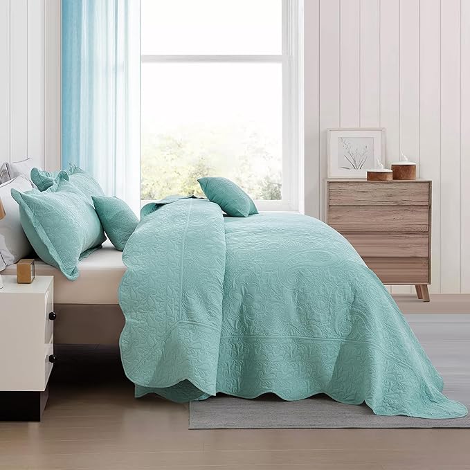Oversized King Bedspread 138x122 Extra Wide, Ultrasonic Lightweight Bedding Cover, Paisley Pattern, Reversible, 5 Piece, 100% Microfiber, California/Alaskan King, Seaglass