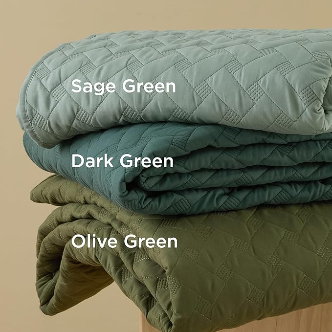 Bedsure Quilts King Size - Lightweight Bedspreads King Size with Basket Weave Pattern, Soft Quilt Bedding Set, Dark Green Comforter Set Coverlet for All Seasons with 2 Pillow Shams (106" x 96")