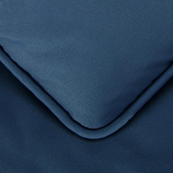 Amazon Basics Soft, Lightweight King Size Comforter Sets, All-Season Down-Alternative 3-Piece Bedding Set, Pinch Pleat Design, Navy Blue