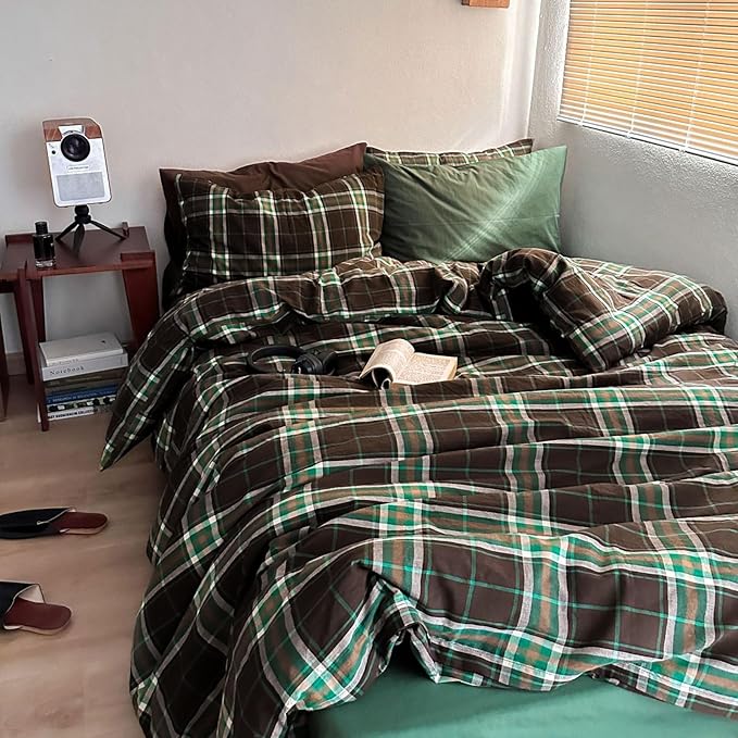 LifeTB Queen Comforter Set Brown Green Plaid Comforter Set, 3 Pieces Vintage Plaid Checkered Comforter with 2 Pillowcases, Fluffy Soft Breathable Grid Pattern Farmhouse Gingham Bedding Set Queen