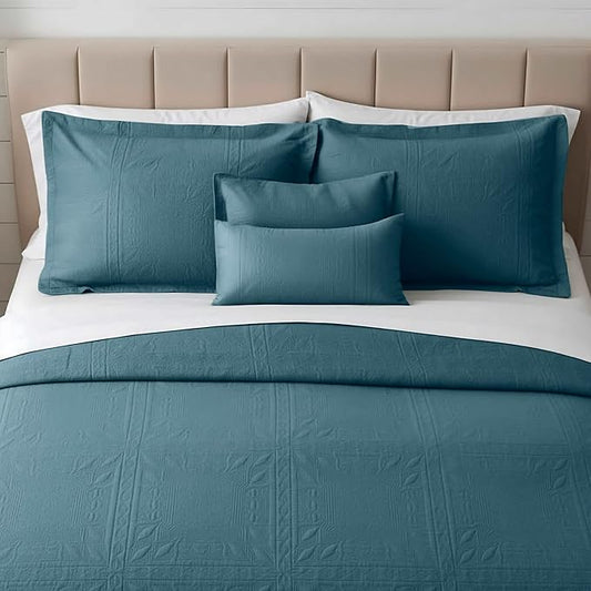 Hearth & Harbor King Quilt Set – All-Season Lightweight Bedspread & Coverlet with Pinsonic Weave - 7 Piece King Quilt Set with Pillow Shams, Stone Blue - King Grid