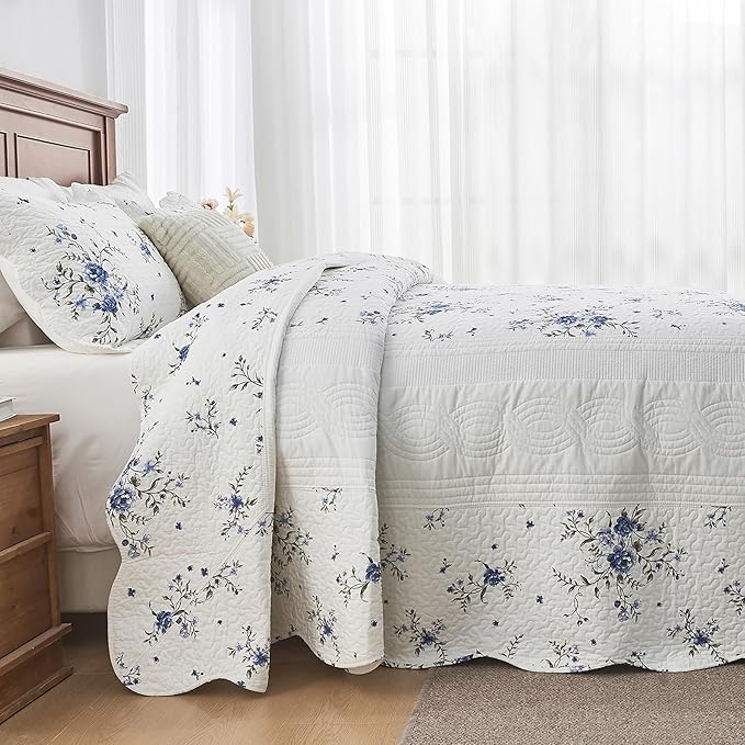 Floral Bedspreads King Size Extra Large, 120x120 Oversized Quilt Bedspread Coverlet, 100% Cotton Blue and White Bedding Set with Shams, Lightweight Soft Quilted Thin Comforter, 3 Piece