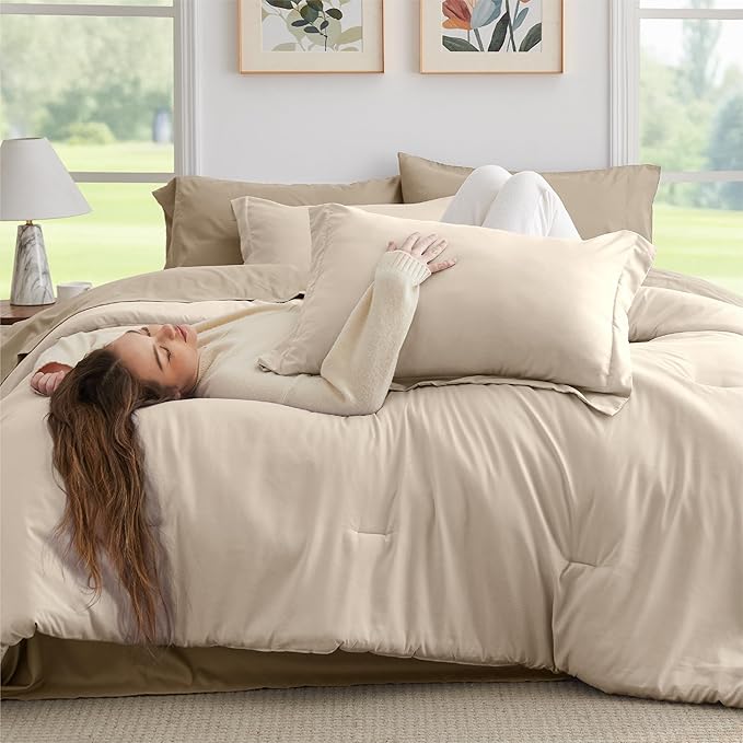 Bedsure Queen Comforter Set - 7 Pieces Light Beige Queen Bedding Set for All Seasons, Boho Contrasting Design Bed in a Bag with Comforter, Sheets, Pillowcases & Shams