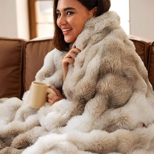 Bedsure GentleSoft Fluffy Fuzzy Twin Blanket, Soft Cozy Fleece Faux Fur Blanket, Pink Decorations Minky Velvet Couch Cover, Thick Warm Plush Women Men Birthday Gifts, 870GSM, Tie-dye Taupe