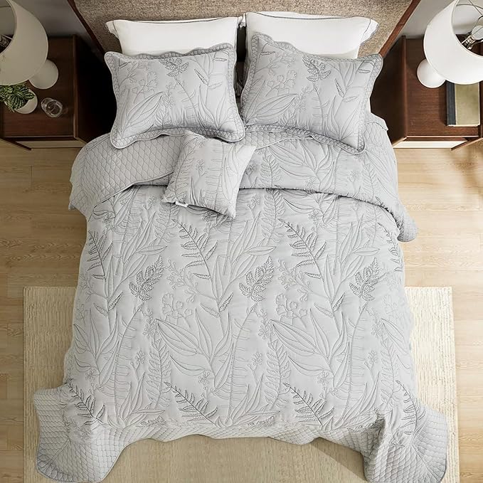 Botanical Oversized Bedspread Queen Size - Leaves Pattern Stitching Quilt Set - Elegant & Fresh Style Bedding Coverlets, Reversible, Lightweight, 5 Piece, Grey