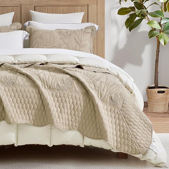 Botanical Oversized Bedspread Queen Size - Leaves Pattern Stitching Quilt Set - Elegant & Fresh Style Bedding Coverlets, Reversible, Lightweight, 5 Piece, Taupe