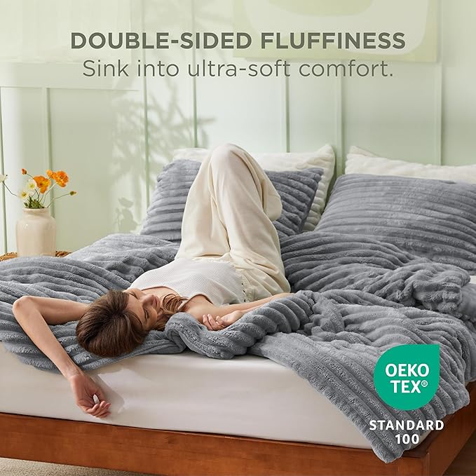 Bedsure King Size Comforter Set - GentleSoft™ 3 Pieces Fluffy Double-Side Fleece Comforter Set, Cozy Striped Room Decor Aesthetic, Luxury Grey King Bedding with 2 Pillowcases, 104x90 Inches