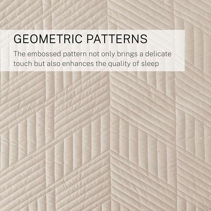 Exclusivo Mezcla Ultrasonic Twin Quilt Bedding Set, Lightweight Brich Beige Bedspreads Soft Modern Geometric Coverlet Set for All Seasons (1 Quilt and 1 Pillow Sham)