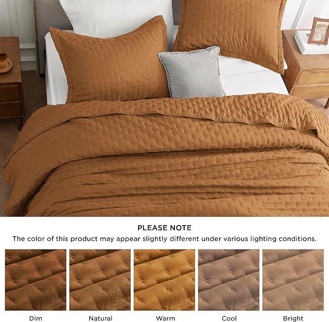 Bedsure Twin Quilt - Ultra Soft Twin XL Quilt Bedding for Dorm Decor, Lightweight All-Season Comforter, Honey Ginger Bedspread Coverlet with Clover Pattern, 68 x 86 Inches