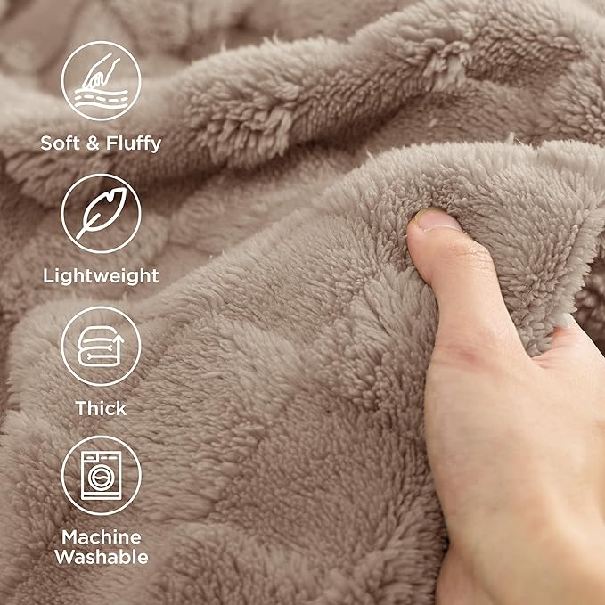 Bedsure GentleSoft Light Brown Twin XL Blanket for Bed - Super Soft Cozy Fleece Blankets for Women, Cute Throws for Girls, Dorm Room Essentials for Girls Teens Back to School, 66x90 Inches