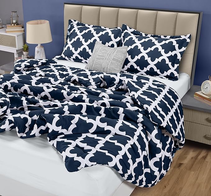 Printed Comforter Set (Queen, Navy) with 2 Pillow Shams - Luxurious Soft Brushed Microfiber - Goose Down Alternative Comforter by Utopia Bedding