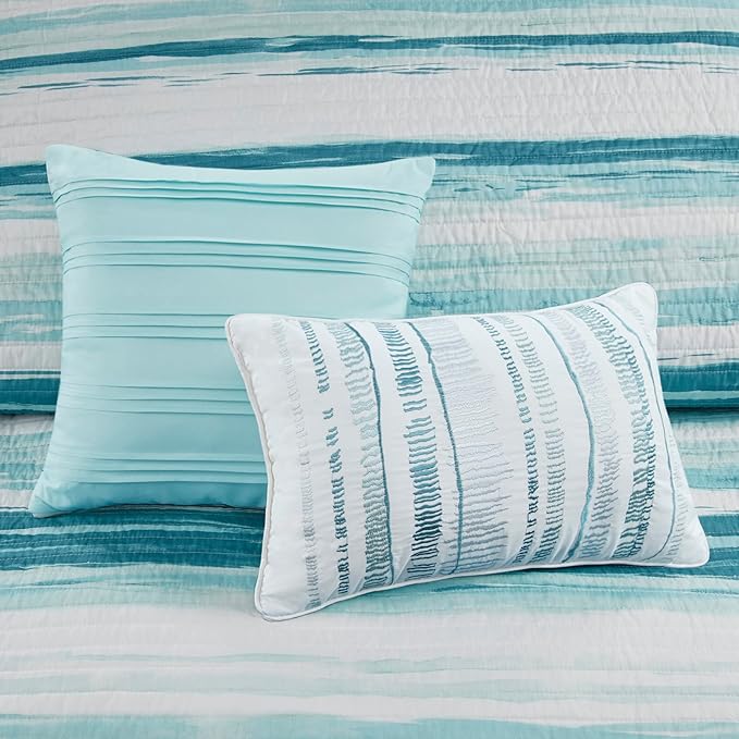 Madison Park Quilt Set Cottage Coastal Design, 6 Piece Set - All Season, Coverlet Bedspread Lightweight Bedding Layer, Shams, Toss Pillows, Full/Queen(90 in x 90 in), Aqua/White