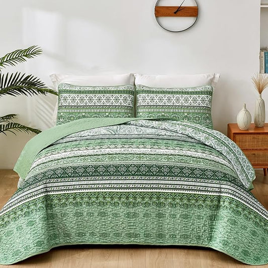 WONGS BEDDING Boho King Quilt Set, Light Green Bohemian Quilt Bedding Set, Lightweight Bed Decor Bedspread for All Season Reversible Microfiber Coverlet Bedding Set 103"x90"(3 Pieces)