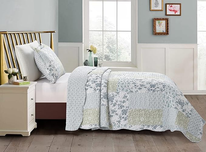 Brilliant Sunshine Multi Blue and Beige Floral Patchwork, 2-Piece Quilt Set with 1 Sham, Reversible Bedspread, Soft Lightweight Coverlet, All-Season, Twin, Blue White