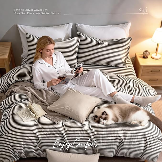 JELLYMONI Duvet Cover, 100% Natural Cotton, Printed Comforter Cover with Zipper Closure and Corner Ties (Alaskan King 132×120 Inch, White Duvet Cover Set with Grey Stripes Pattern)