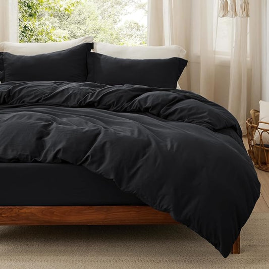 Bedsure Duvet Cover Queen Size with Fitted Sheet - 4 Pieces Prewashed Polyester Extra Soft Bedding Set, Includes 1 Duvet Cover 90x90 Inches with Zipper Closure, 2 Pillow Shams, 1 Fitted Sheet, Black