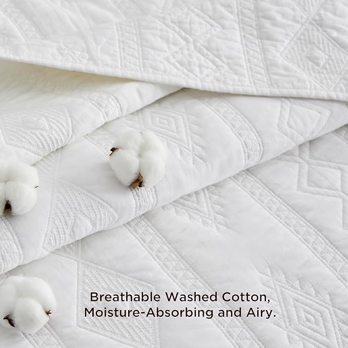 Bedsure 100% Cotton Quilt Set - Queen Size Bedspread, Lightweight Soft Bed Coverlet, 3-Piece Cozy Stitching Quilt Set with 2 Pillow Shams in Geometric Pattern, Gift for Grandma, 90x96 inches, White
