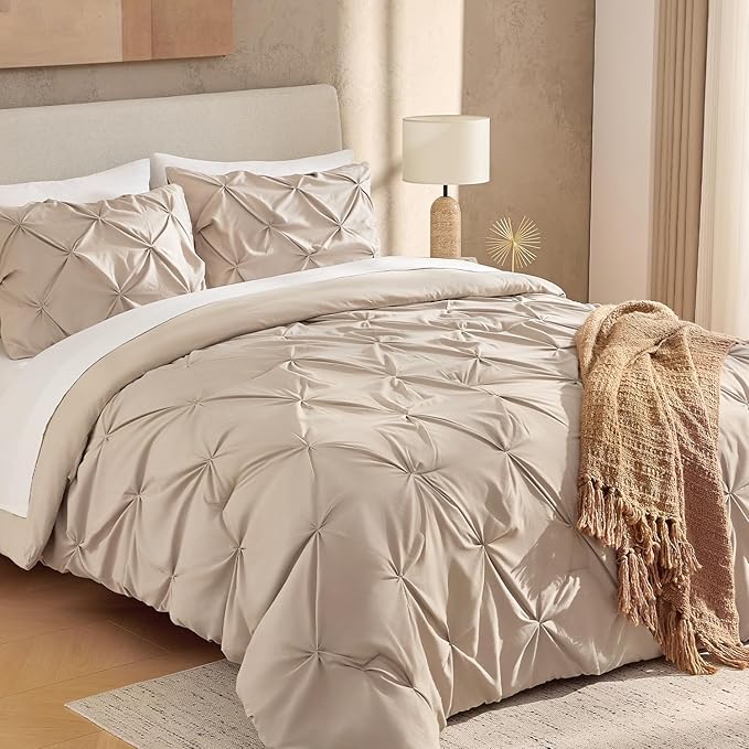 Andency Wheat Oversized King Comforter Set (120x98Inch), 3 Pieces Lightweight Pinch Pleat Cal King Bedding Comforters & Sets, Oversized Pintuck Soft Fluffy Down Alternative Bed Set for All Season