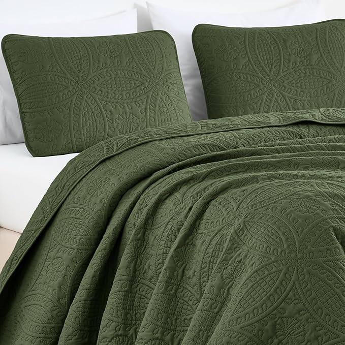 Chezmoi Collection Austin King Oversized Bedspread Set, 3-Piece Pinsonic Quilted Lightweight Microfiber Bedspread Coverlet, Olive Green