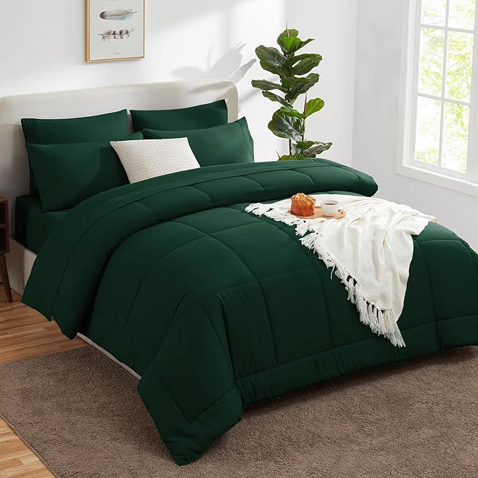 CozyLux Oversized King Comforter Sets Emerald Green, 7 Pieces Bed in a Bag, Ultra-Soft All Season Bedding Sets with Stitch Quilted Comforter, Flat Sheet, Fitted Sheet, Pillowcases, Emerald Green