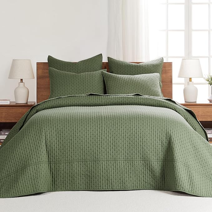 Levtex Home Cross Stitch Reversible Queen Bedspread Set (104x106in) with 2 Pillow Shams (26x20in) - Stitch Texture - Forest Green - Cotton Queen Size Bedspread Set - Lightweight, Soft, Pre-Washed