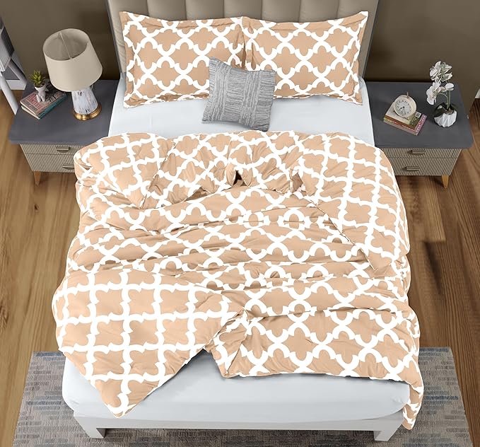 Utopia Bedding Queen Comforter Set 3 Piece Beige, Printed Comforters Queen Size, Bedding Comforters Sets, Down Alternative Soft Bed Set, 1 Comforter (88 x 88 inches) 2 Pillow Shams (20 x 26 inches)