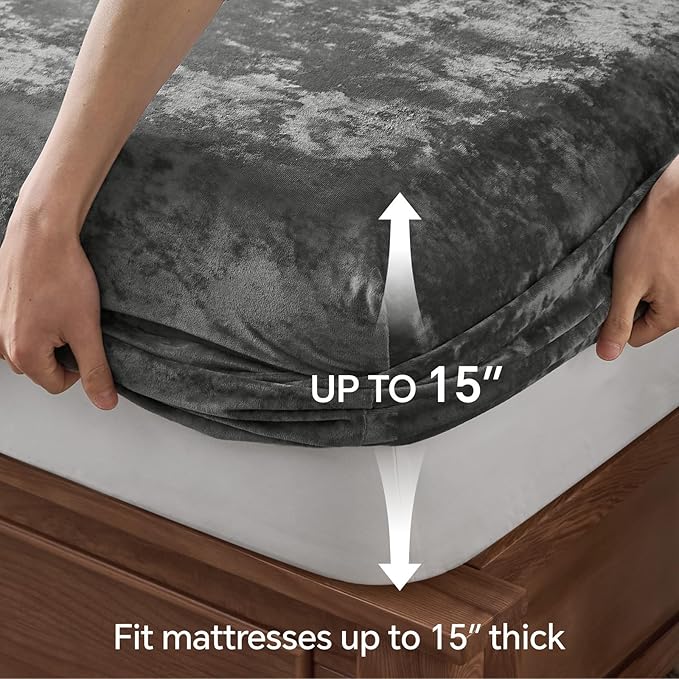 BEDELITE Velvet Fitted Sheet and Pillowcases Set, Luxury Soft Fuzzy Bottom Sheet with Reinforced Elastic Corner Straps, Deep Pocket up to 15 Inch, 1 Fitted Sheet and 2 Pillowcases (Queen, Grey)