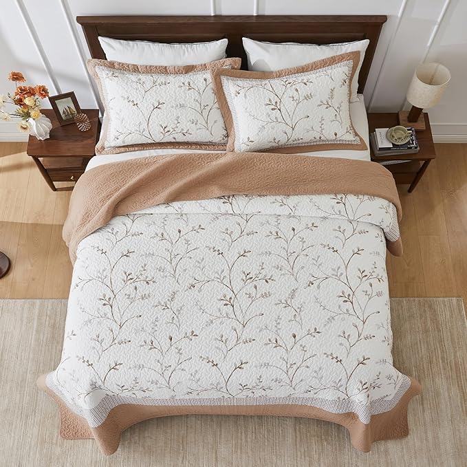 Oversized King Bedspread 120"x120" - 100% Cotton Lightweight All-Season Quilted Coverlet with Vine Floral Design - Elegant Farmhouse & Modern Bedding - California King Quilt Brown/White