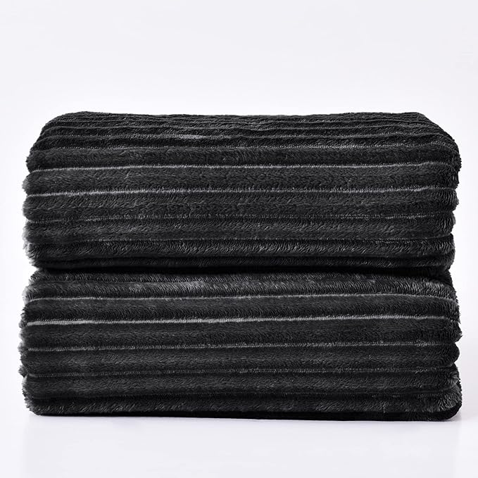 BEDELITE Fleece Throw Blanket for Couch – 3D Ribbed Jacquard Soft and Warm Decorative Fuzzy Blanket – Cozy, Fluffy, Plush Lightweight Black Throw Blankets for Bed, Sofa, 50x70 inches