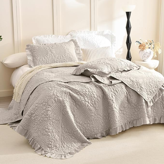 Lady Ann Queen Size Bedspread Set 102 * 118, Linen Feel Stone-Washed Ruffled Quilted Coverlet, 3 Pcs Crinkled Quilt Set Shabby and Chic Blanket Farmhouse Rustic Bedding Set Lightweight