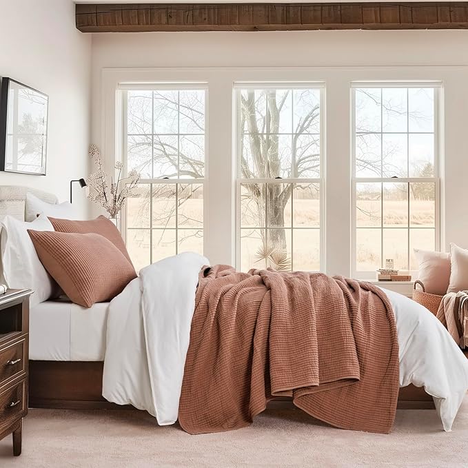 EVERGRACEHOME Cotton Coverlet Set King Size 3 Pieces, Lightweight Soft Ribbed Matelassé Bedspread Quilt Set, Cozy Oversized Quilted Bedding Set with 2 Pillow Shams for All Seasons, Clay