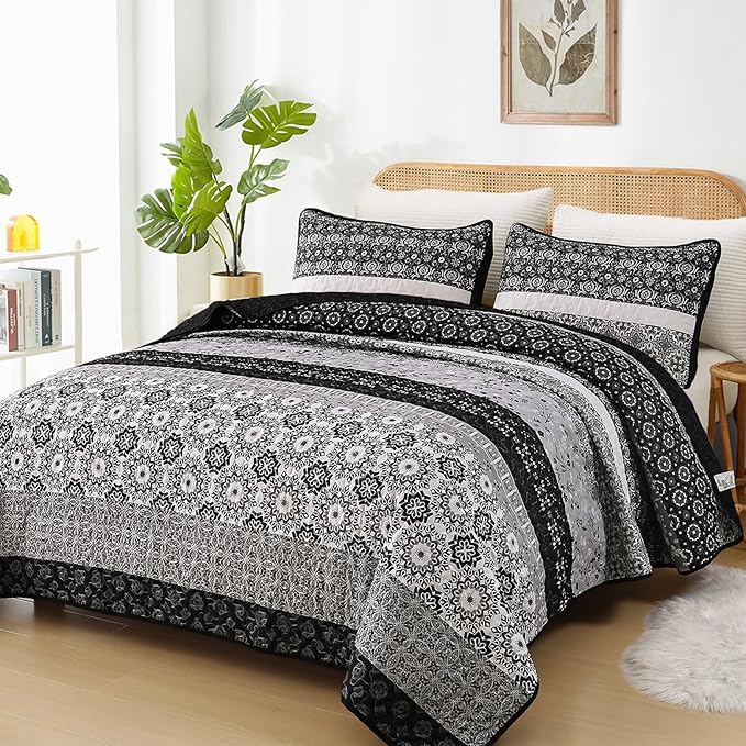 WONGS BEDDING Boho Quilt Set King, Bohemian Black Striped Patchwork Bedspread Coverlet Set with 2 Pillowcases,Lightweight Microfiber Floral Bedding Set 104"×90"