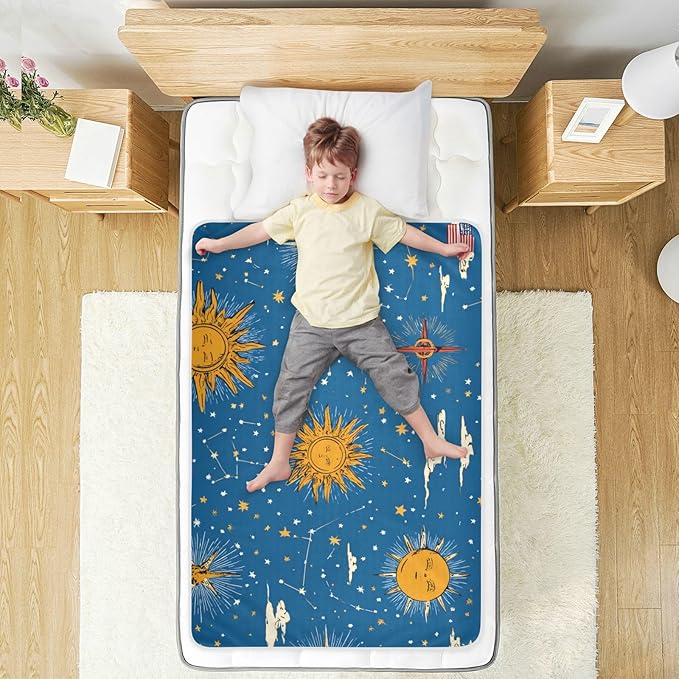 Waterproof Bed Pad Reusable Changing Pad Toddler Mattress Protector Large Pee Pad Baby Diaper Pad Soft Washable Liner Moon Sun Blue
