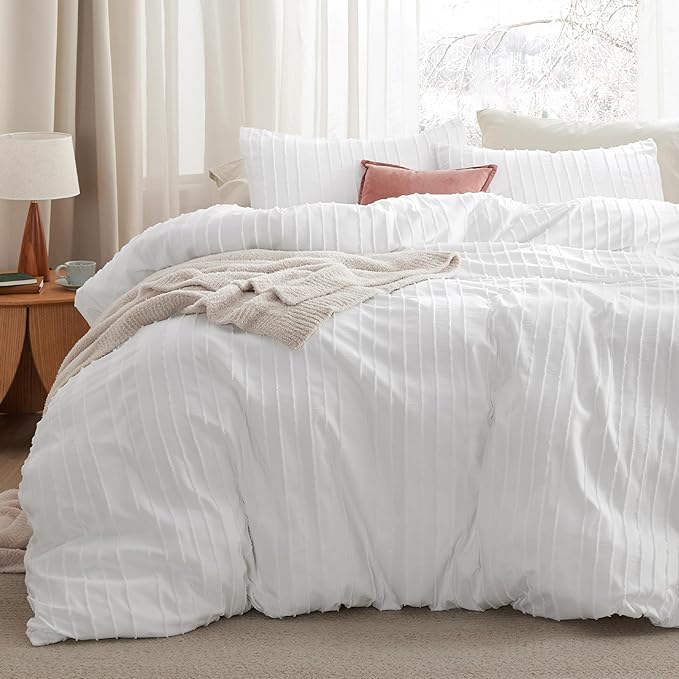 Bedsure Striped Boho Duvet Cover Queen Size - Shabby Chic Tufted Boho Bedding Set, 3 Pieces Shabby Chic Home Bedding for All Seasons, Includes 1 Queen Duvet Cover & 2 Pillowcases (White, 90" x 90")