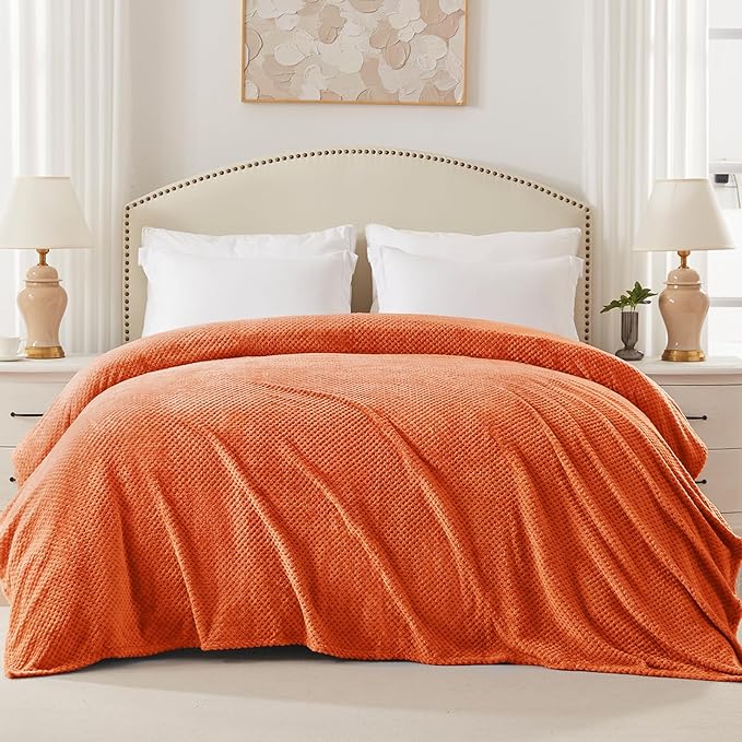 Exclusivo Mezcla Fleece Bed Blanket King Size, Super Soft and Warm Blankets for Couch, Sofa and Bed Waffle Textured, Cozy, Fuzzy and Lightweight (Burnt Orange, 90x104 Inches)