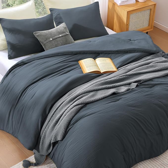 WRENSONGE Oversized Queen Comforter Set - 3 Pieces Prewashed Blue Grey Comforter Soft Lightweight for All Seasons,Down Alternative Comforters Oversized Queen Size with 2 Pillow Shams