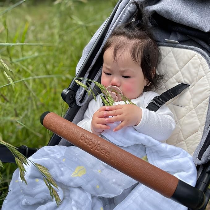Playgro Fauna Friends Muslin Pram Blanket - Soft and Breathable 100% Organic Cotton Baby Blanket - Muslin Swaddle Blankets for Boys and Girls - Convenient 70x70cm Size