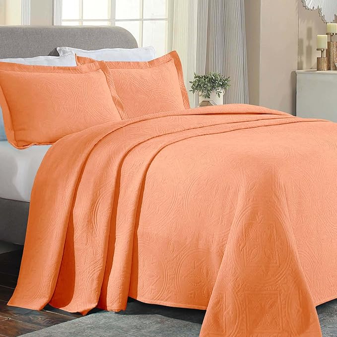 Superior 2 Piece Celtic Circles Cotton Bedspread Set, Decorative Bed Spread, Home Bed Decor, 1 Pillow Sham, Medium Weight Blanket, Matelasse Coverlet Bedding, Wedding Ring Design, King, Salmon