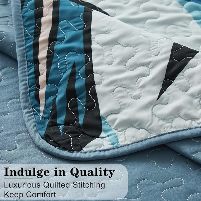 Yogeneg Queen Quilt Bedding Set,White Green Botanical Pattern Light Blue Full/Queen Quilt Set,3 Piece Lightweight Soft Summer Bedspread Coverlet with 2 PIillow Shams,All Season(Light Blue,90"x96")