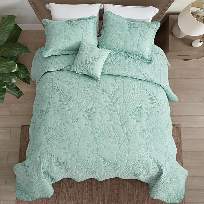 Botanical Bedspread Full Size - Leaves Pattern Stitching Quilt Set - Elegant & Fresh Style Bedding Coverlets, Reversible, Lightweight, 5 Piece, Seaglass