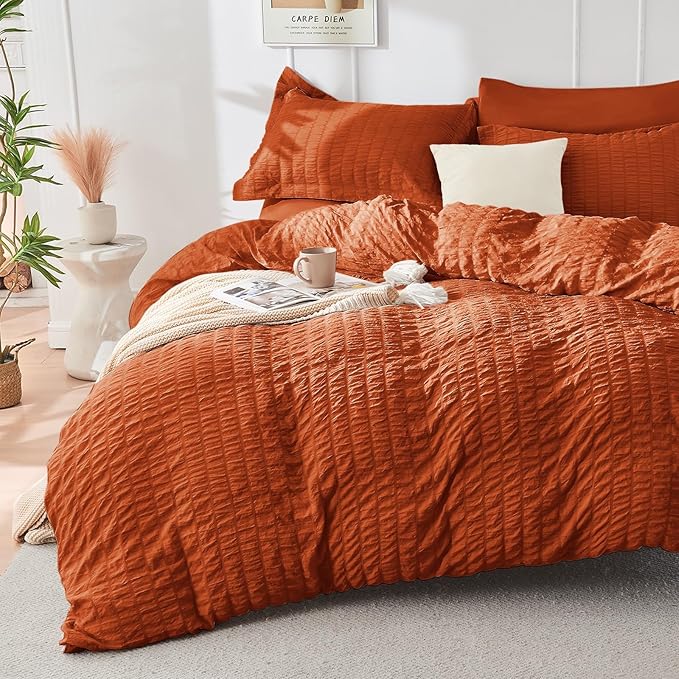 HYMOKEGE Burnt Orange Duvet Cover Full Size, Ultra Soft 3-Piece Seersucker Duvet Cover Set with Zipper Closure, Soft Brushed Microfiber Bedding Set with 8 Corner Ties (80"x90", 2 Pillowshams)