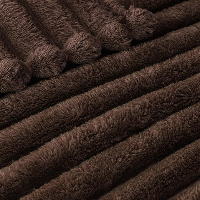 Exclusivo Mezcla Queen Size Flannel Fleece Blanket, Super Soft Striped Jacquard Bed Blanket, Lightweight Fuzzy Cozy for All Seasons, 90x90 Inches, Coffee