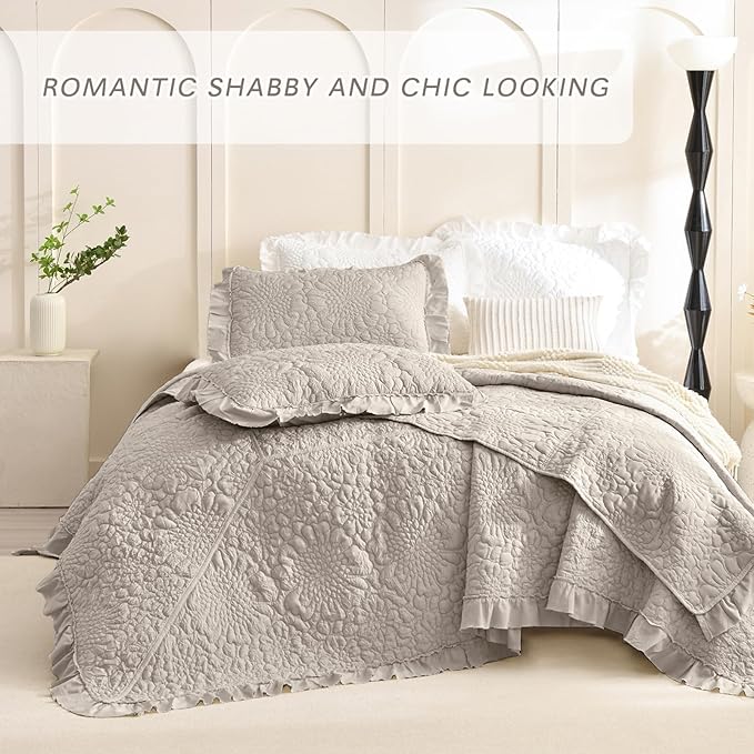 Lady Ann Oversized Bedspread Set 120x120, Extra Large Linen Feel Stone-Washed Ruffled Quilt Set Crinkled Blanket, Lightweight Shabby Quilted Bedspreads &Coverlets 3 PCS Farmhouse Rustic Bedding Sets