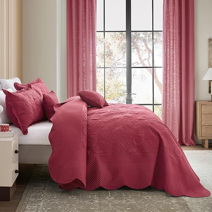 Oversized King Bedspread 138x122 Extra Wide, Paisley Pattern Design, Lightweight Bedding Cover, Reversible, 5 Piece, 100% Microfiber, California/Alaskan King, Wine Red